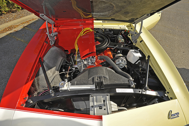splitcamaro_engine.jpg